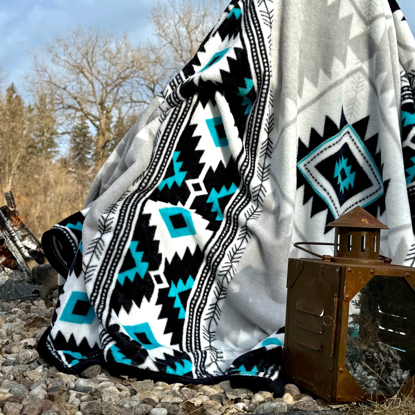 Western White Polar Fleece Blanket